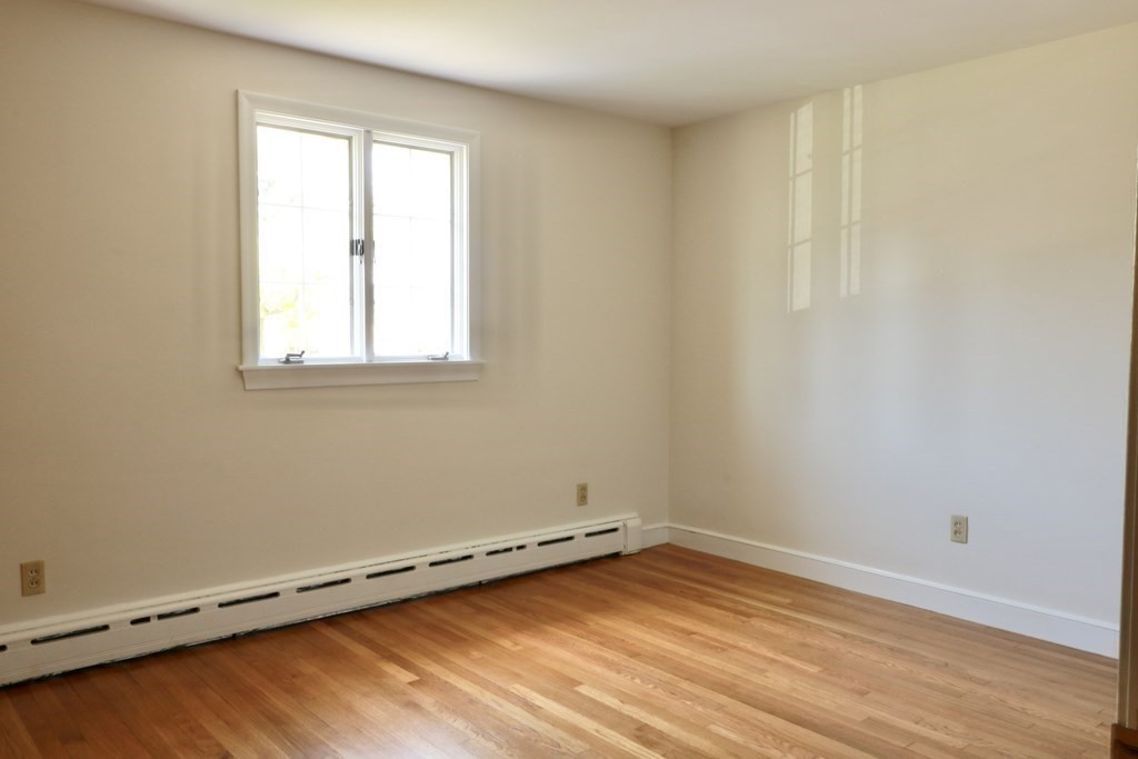 35 Neville Road Framingham, MA 01702 - Photo 17 of 29 Gallery Image 17