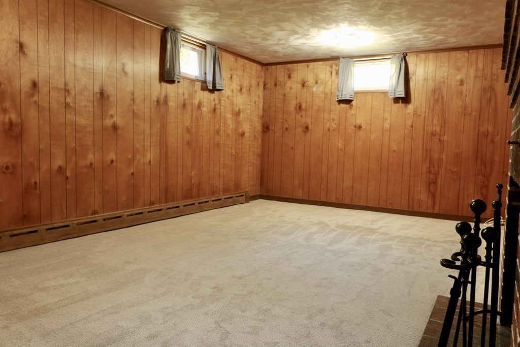 35 Neville Road Framingham, MA 01702 - Photo 20 of 29 Gallery Image 20