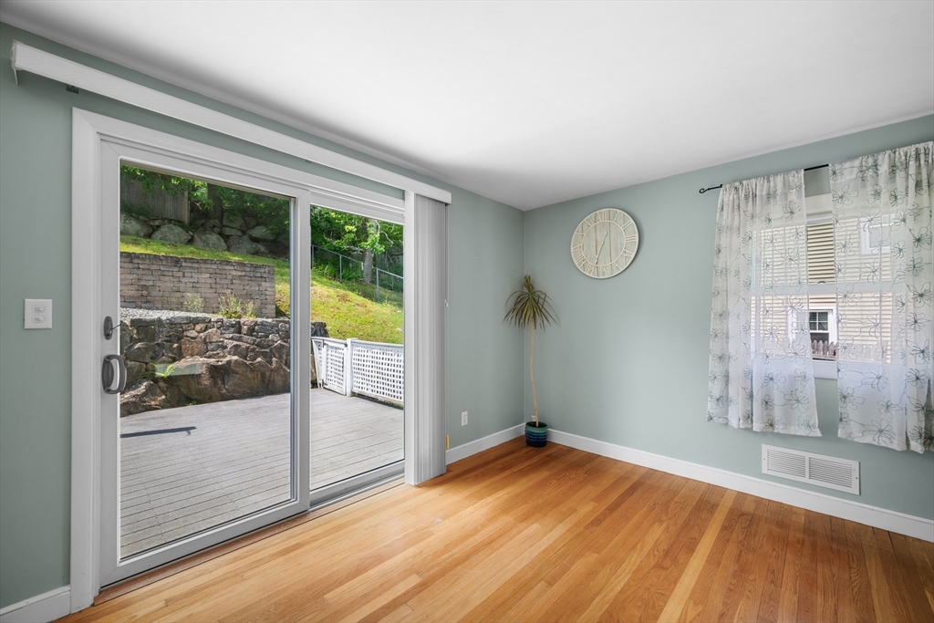 74 Harris Road Lynn, MA 01904 - Photo 12 of 39