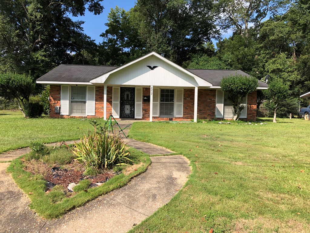 2217 Fields Avenue Columbus, GA 31903 - Photo 3 of 6 Front view