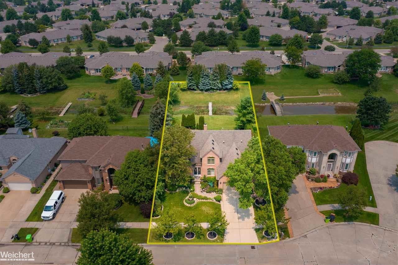 17987 Rocco Drive Macomb, MI 48044 - Photo 4 of 48