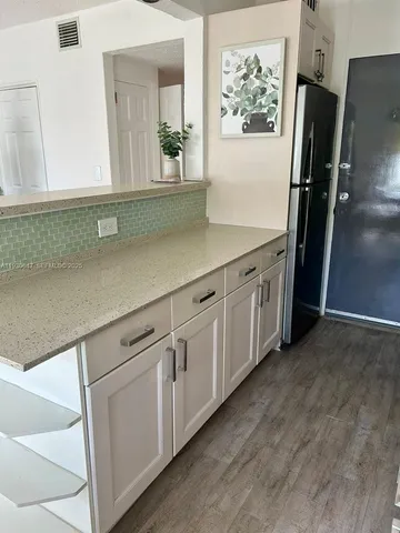 $2,600 | 1001 7th Street, Unit 104, Miami Beach, FL 33139