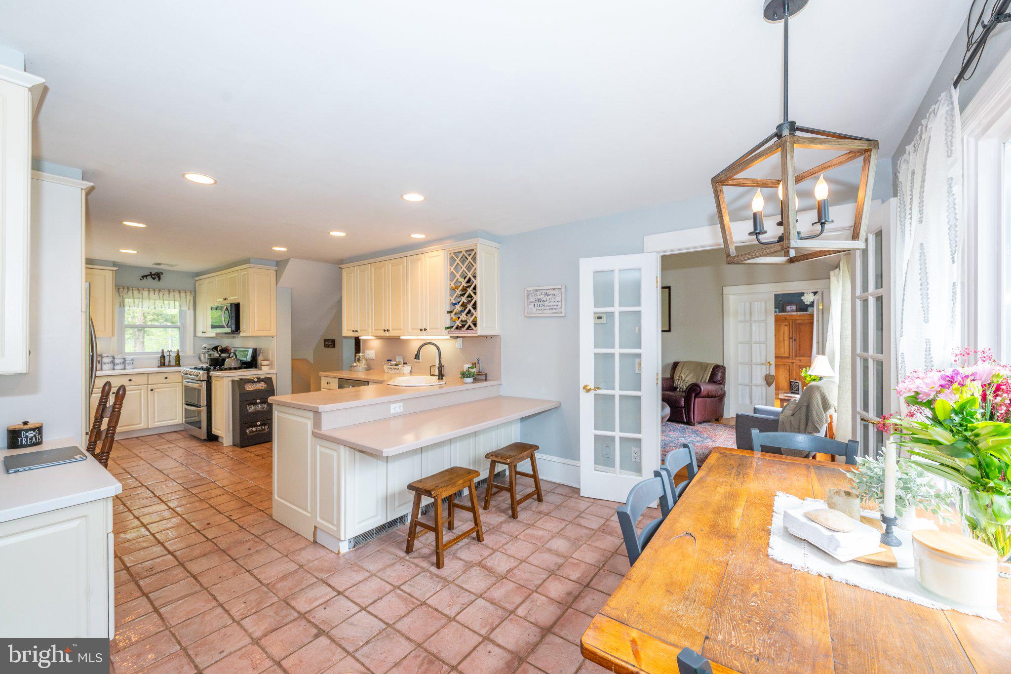 1 W Road Boonton, NJ 07005 - Photo 26 of 45 Bright and inviting kitchen space.