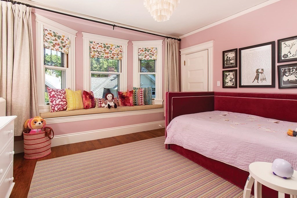 248 Buckminster Road Brookline, MA 02445 - Photo 17 of 24