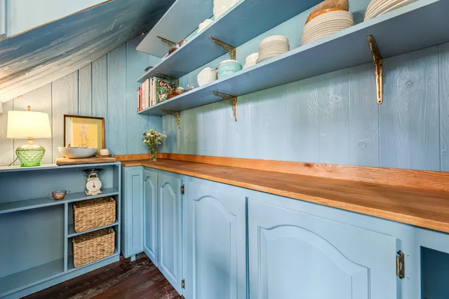 $995,000 | 36415 Homer Valley Lane, Winona, MN 55987