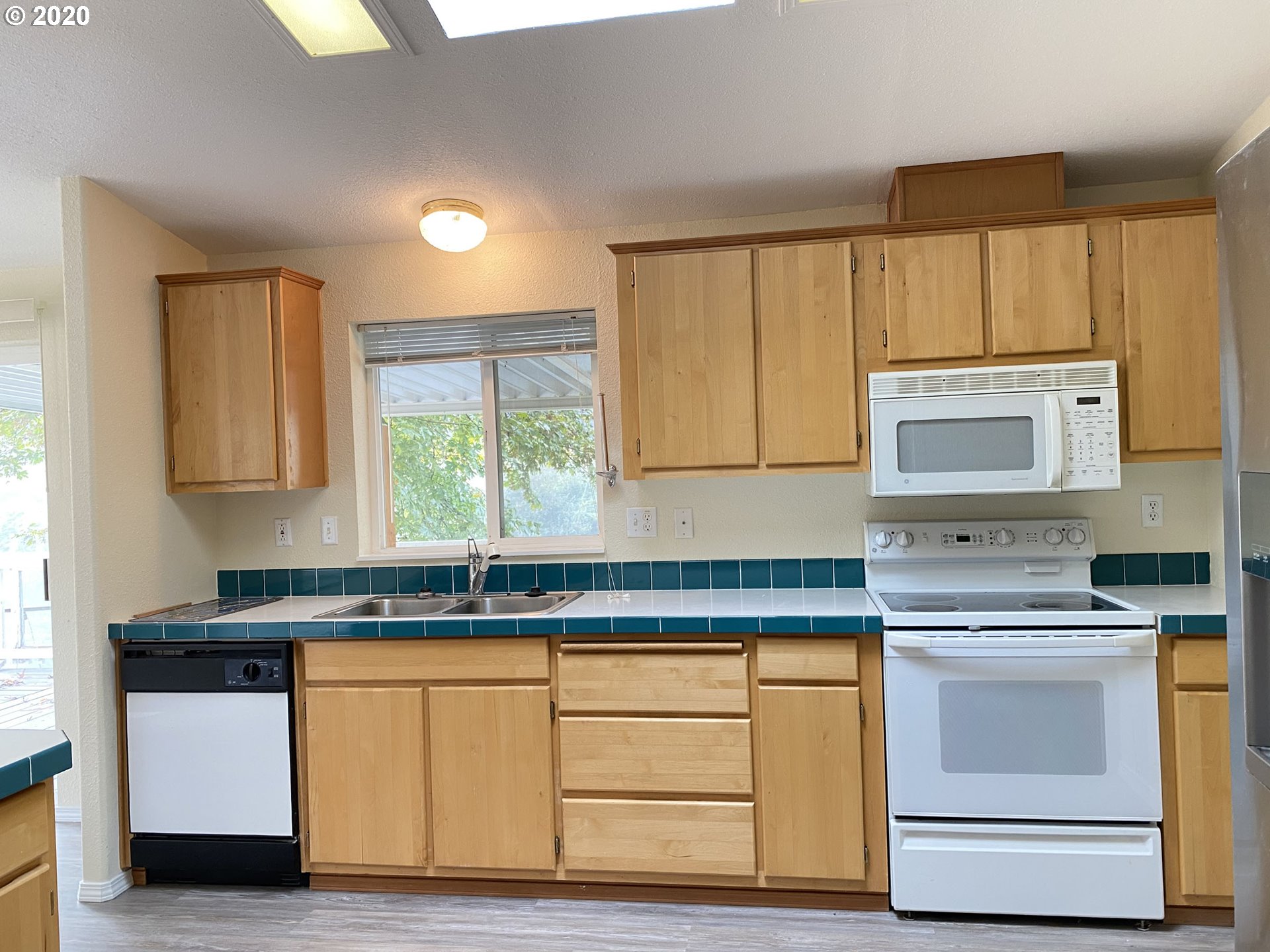 11035 East Mapleton Road Mapleton, OR 97453 - Photo 25 of 32 Gallery Image 25