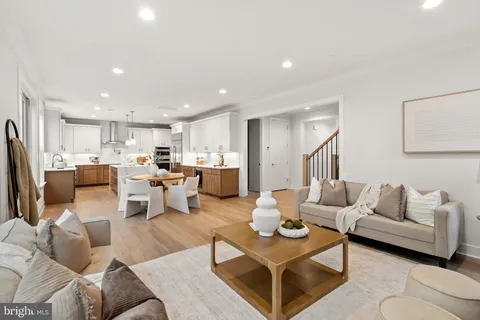 $2,395,000 | 8506 Hempstead Avenue, Bethesda, MD 20817