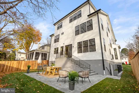 $2,395,000 | 8506 Hempstead Avenue, Bethesda, MD 20817
