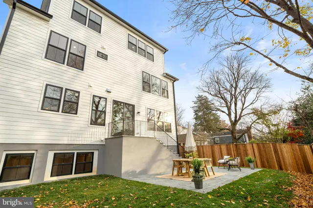$2,395,000 | 8506 Hempstead Avenue, Bethesda, MD 20817