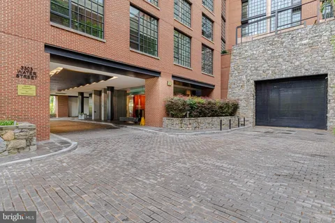 $3,700,000 | 3303 Water Street Northwest, Unit 3F, Washington, DC 20007