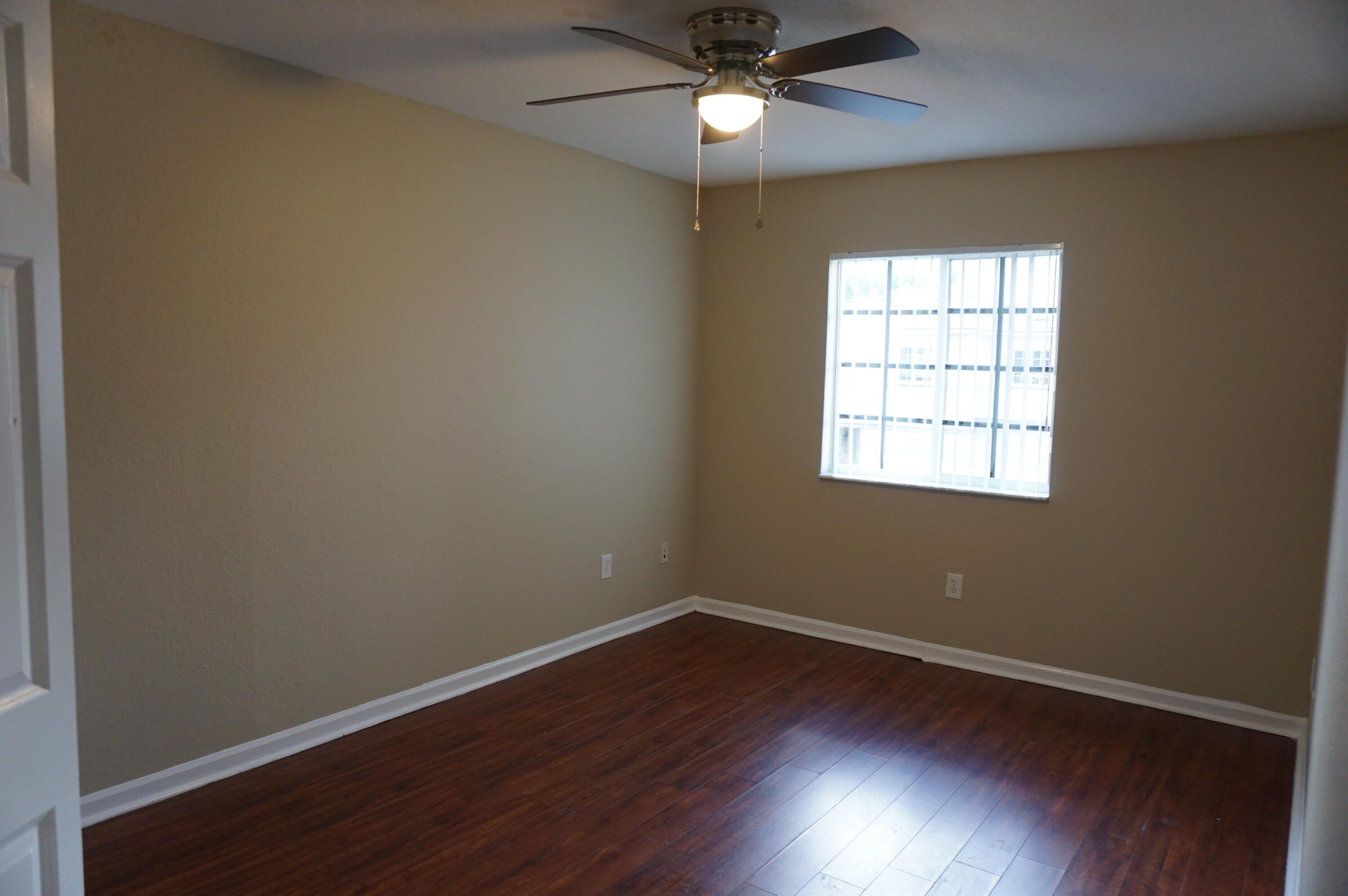 2022 Freeport Drive Riviera Beach, FL 33404 - Photo 15 of 18 DSC06585