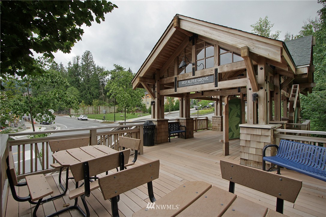 81 Sky Ridge Road Northwest Issaquah, WA 98027 - Photo 17 of 18