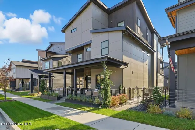 $1,810,000 | 2860 West Lumber Lane, Coeur D'Alene, ID 83814