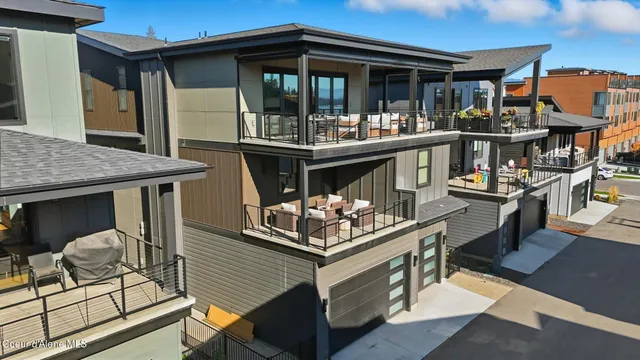 $1,810,000 | 2860 West Lumber Lane, Coeur D'Alene, ID 83814