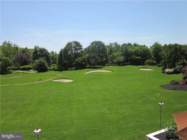 19 Cove Road Moorestown, NJ 08057 - Photo 2 of 25 Gallery Image 2