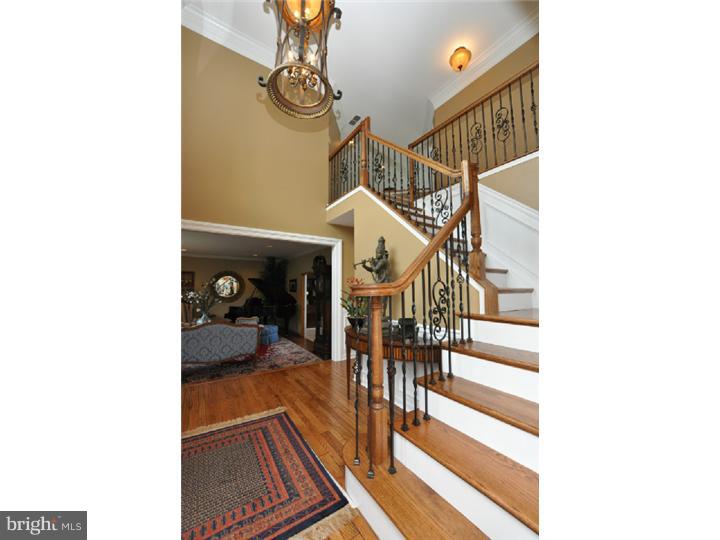 19 Cove Road Moorestown, NJ 08057 - Photo 3 of 25 Gallery Image 3