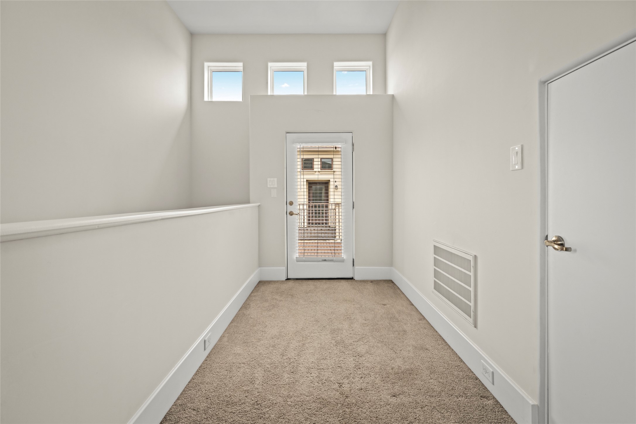 5646 Larkin Street Houston, TX 77007 - Photo 14 of 29 On the fourth floor, there is a large flex space that could be used for an additional office with direct access to the terrace.