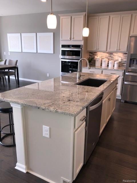 22470 Woodbridge Lane, Unit 28 Novi, MI 48375 - Photo 5 of 13