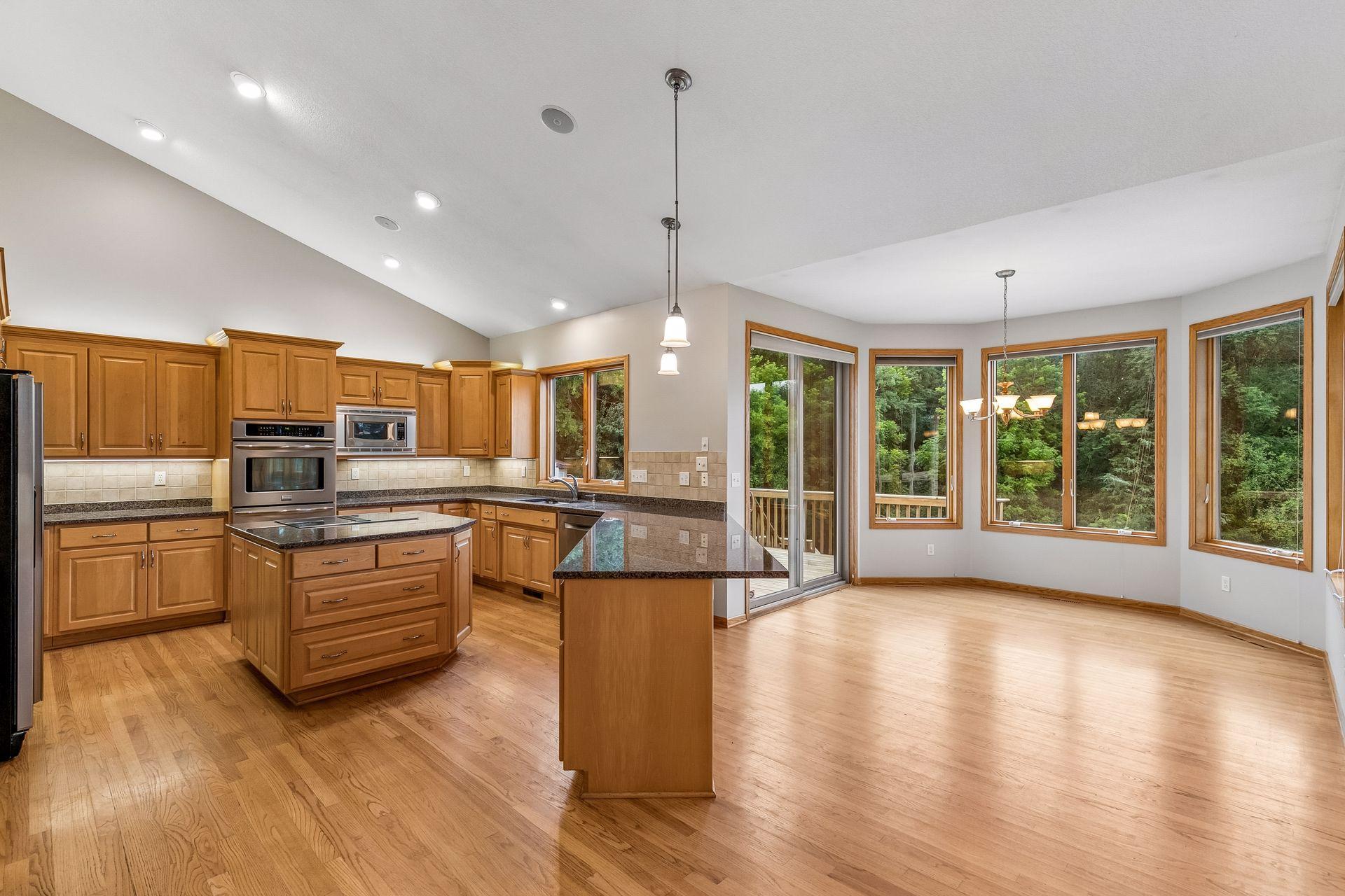 1057 Ridge Crest Lane Northwest Rochester, MN 55901 - Photo 17 of 68 Gallery Image 17