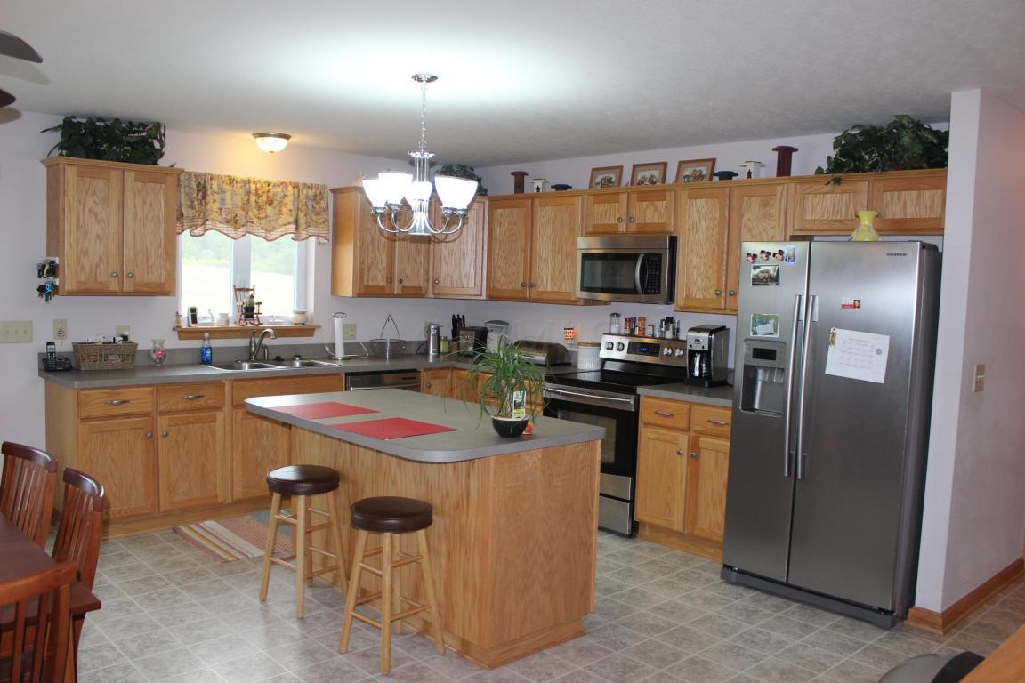 4895 Julian Road Southwest Amanda, OH 43102 - Photo 6 of 17