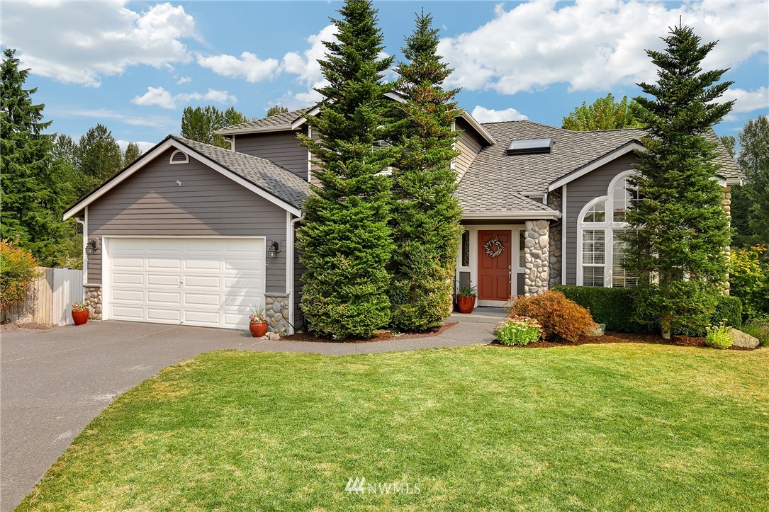 16045 Southeast 170th Court Renton, WA 98058 - Photo 1 of 25 Gallery Image 1