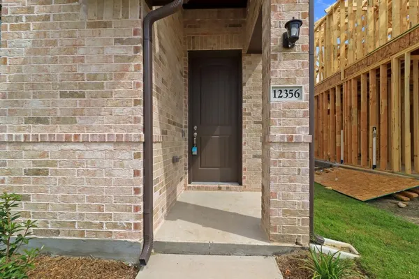 $2,750 | 12356 Hulson Trail, Fort Worth, TX 76052