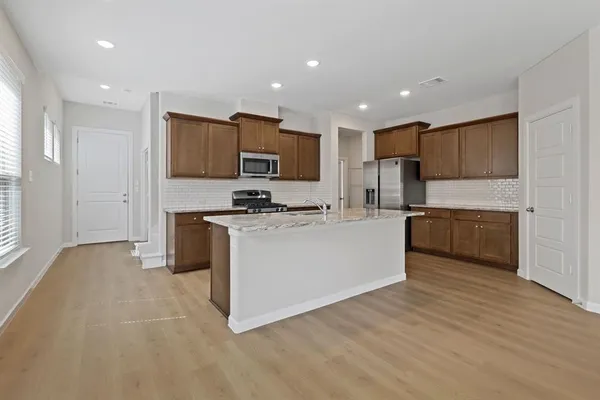 $2,750 | 12356 Hulson Trail, Fort Worth, TX 76052