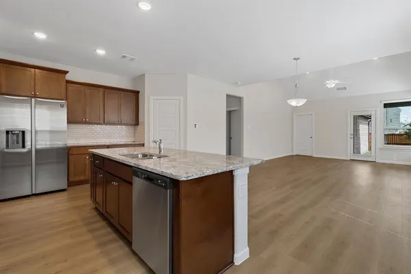 $2,750 | 12356 Hulson Trail, Fort Worth, TX 76052