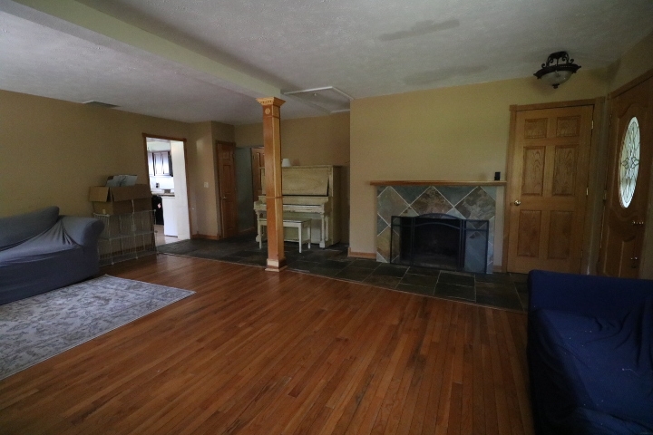 14463 Day Road Mishawaka, IN 46545 - Photo 4 of 13
