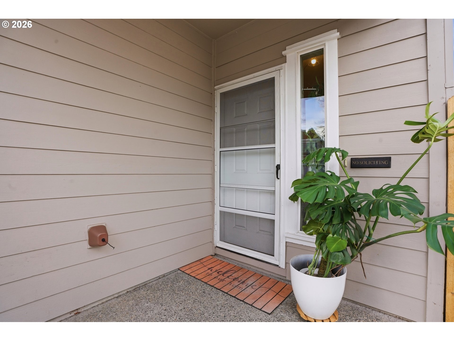 17601 Southwest Jay Street Beaverton, OR 97003 - Photo 2 of 27