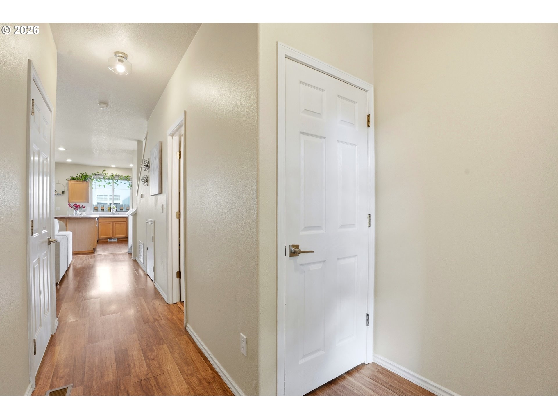 17601 Southwest Jay Street Beaverton, OR 97003 - Photo 4 of 27