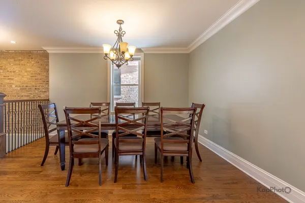 $3,500 | 3639 North Troy Street, Unit 2, Chicago, IL 60618