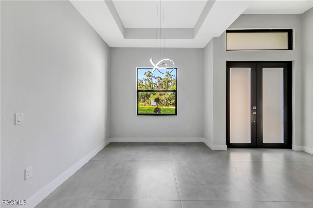 3366 72nd Avenue Northeast Naples, FL 34120 - Photo 3 of 49 an empty room with window