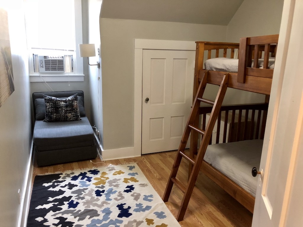 96 Rhode Island Avenue, Unit 5 Newport, RI 02840 - Photo 11 of 24