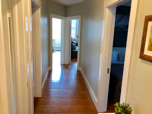 $2,500 | 96 Rhode Island Avenue, Unit 5, Newport, RI 02840