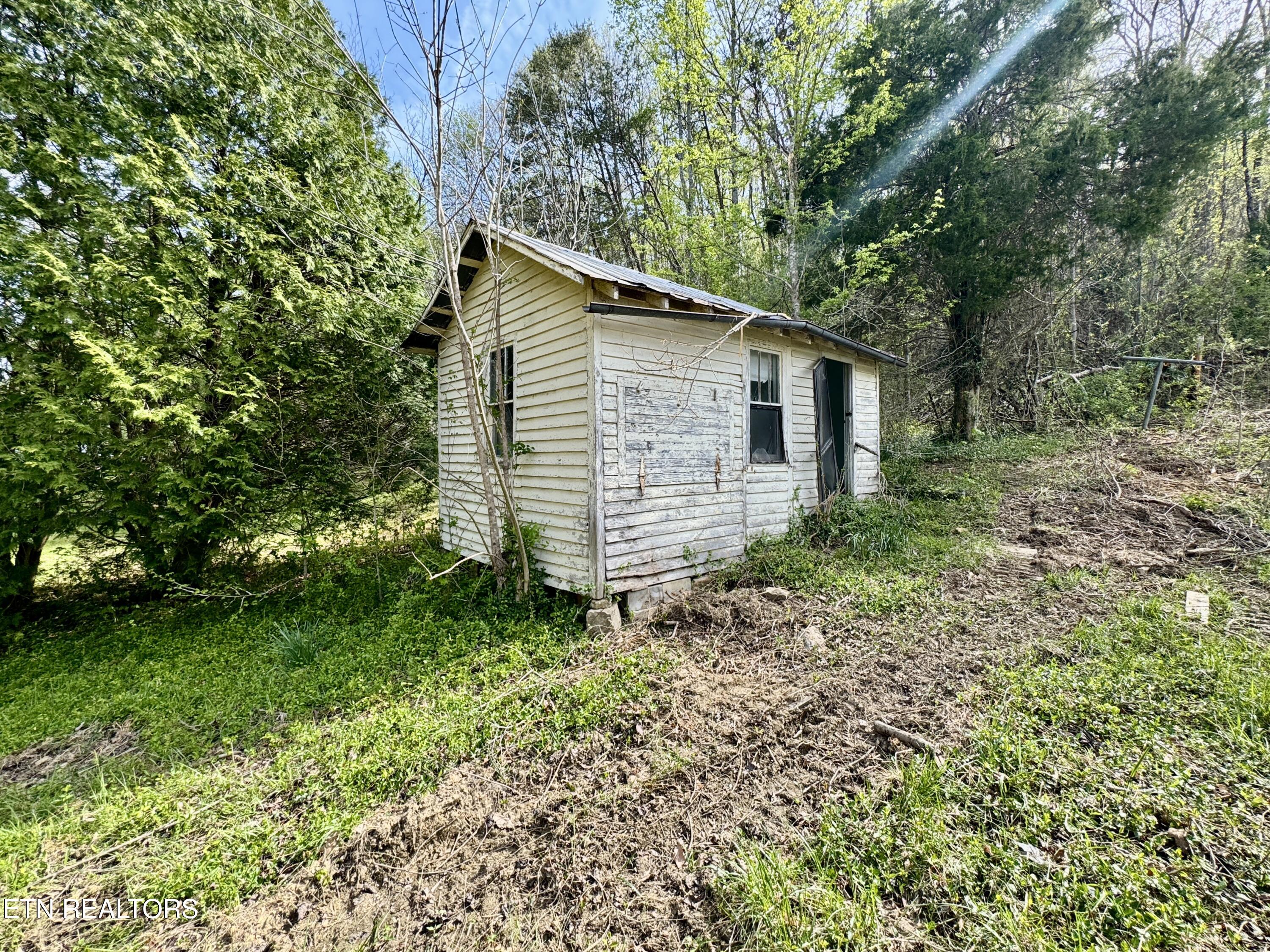 4508 Idumea Road Corryton, TN 37721 - Photo 5 of 24 5