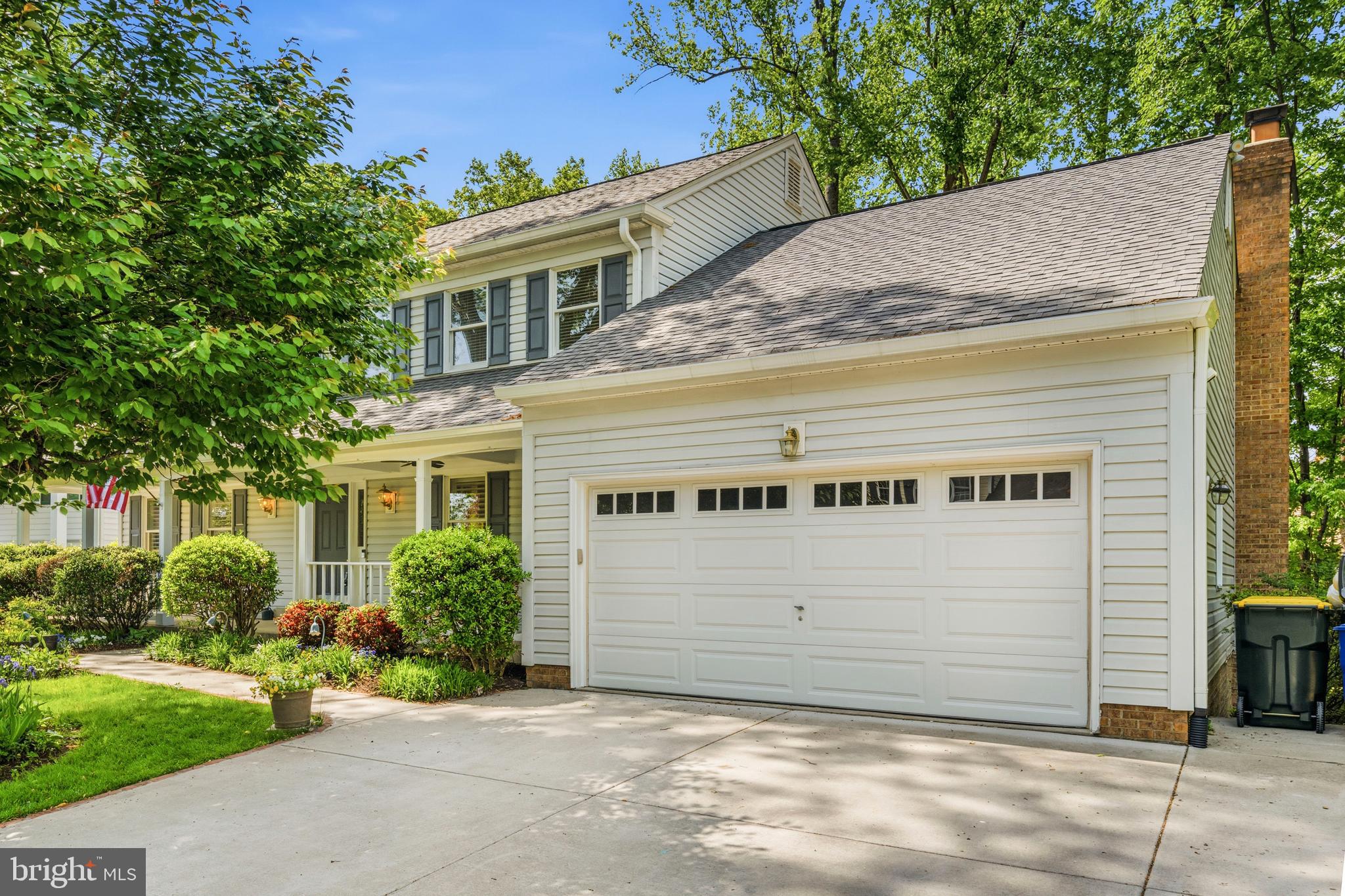 7412 Brian Run Court Springfield, VA 22153 - Photo 4 of 61