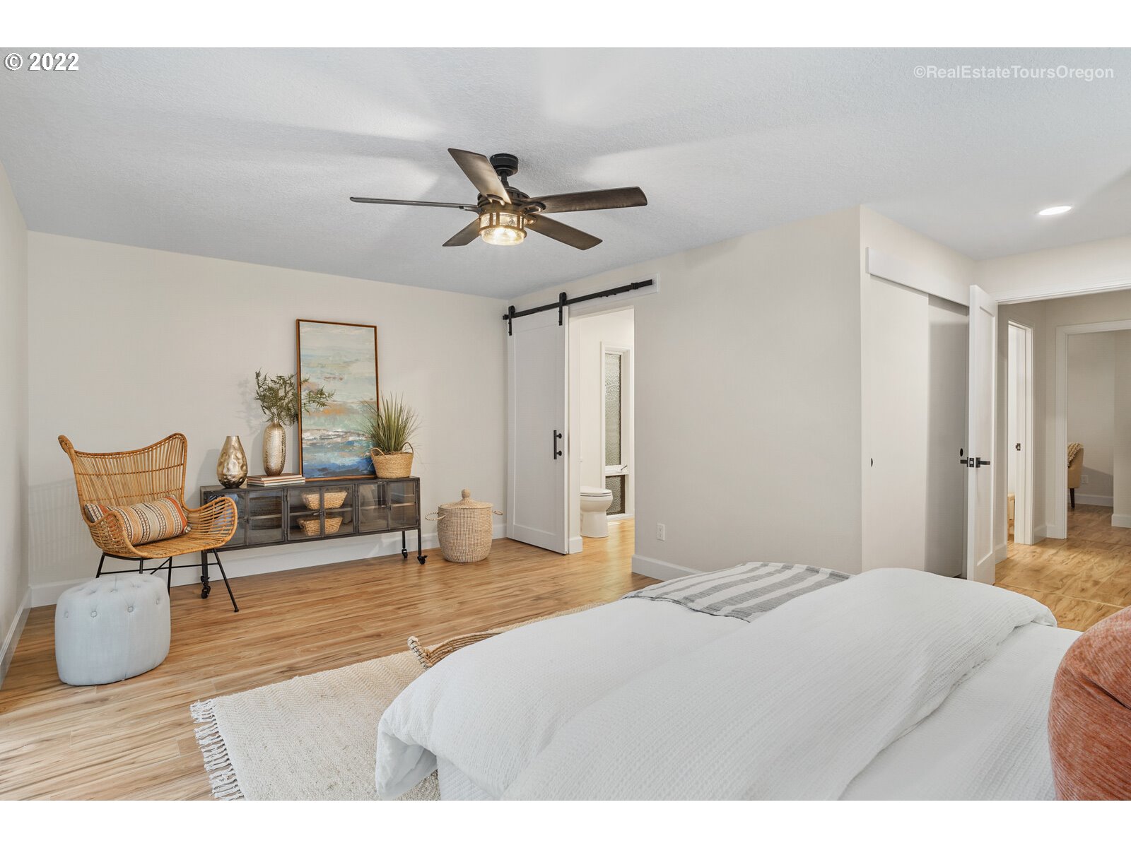 11280 Southwest Viewmount Court Tigard, OR 97223 - Photo 16 of 31 a bedroom with furniture and a large window