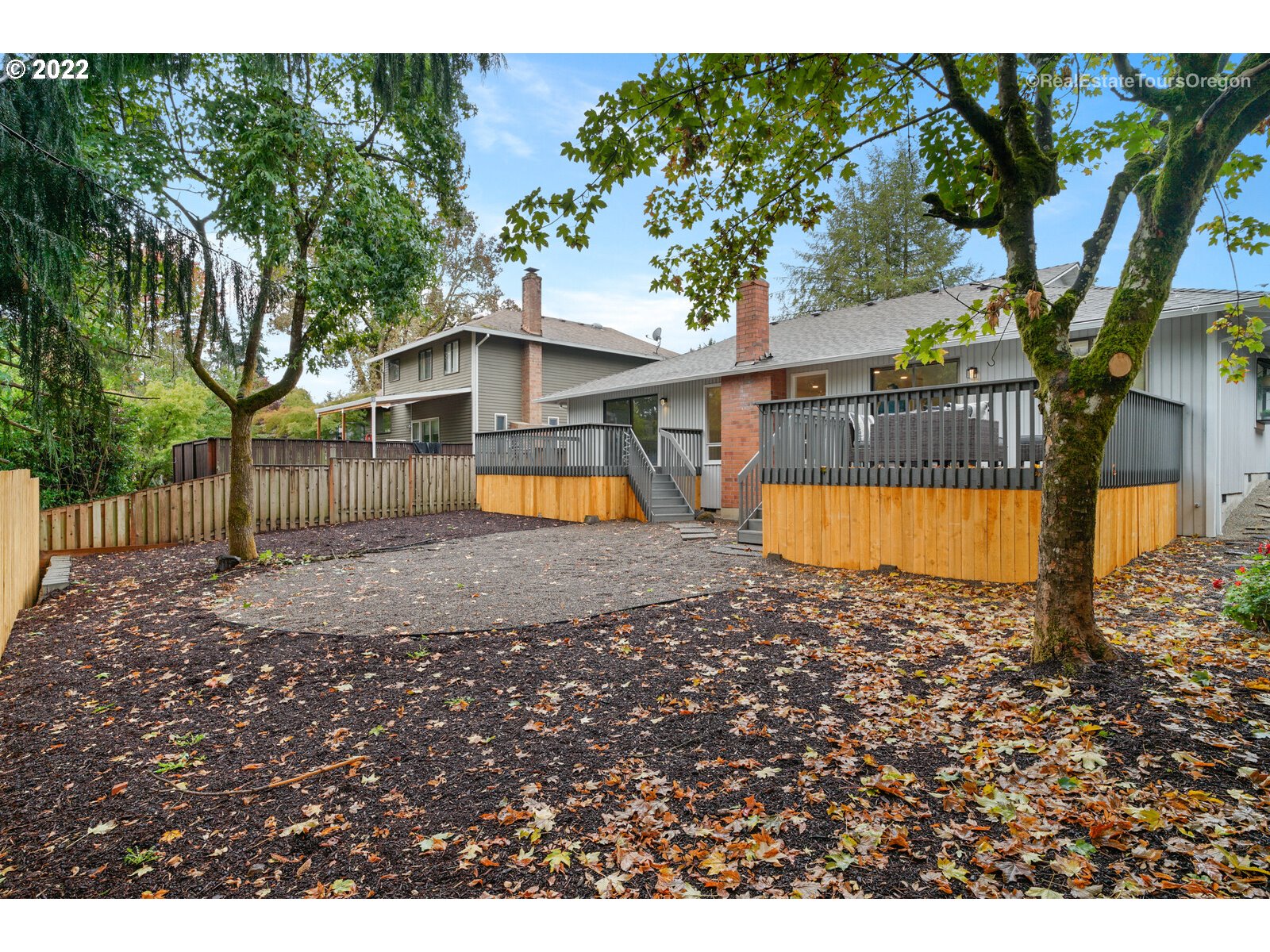 11280 Southwest Viewmount Court Tigard, OR 97223 - Photo 29 of 31 a view of a house with a yard