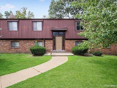 2177 Decker Road, Unit 54 Walled Lake, MI 48390 - Photo 1 of 6