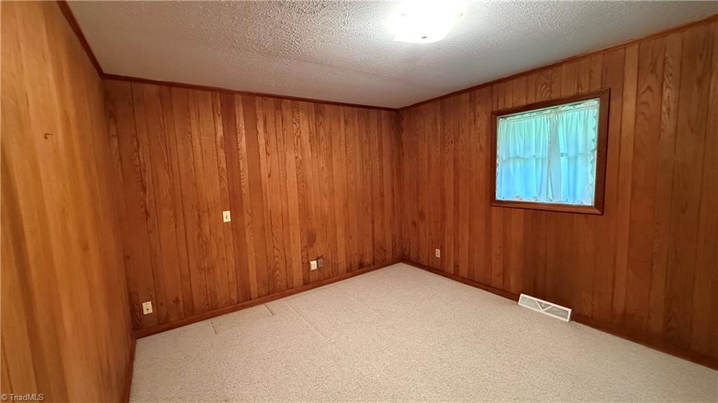 194 Abbey Road Boone, NC 28607 - Photo 20 of 31 Bedroom 2