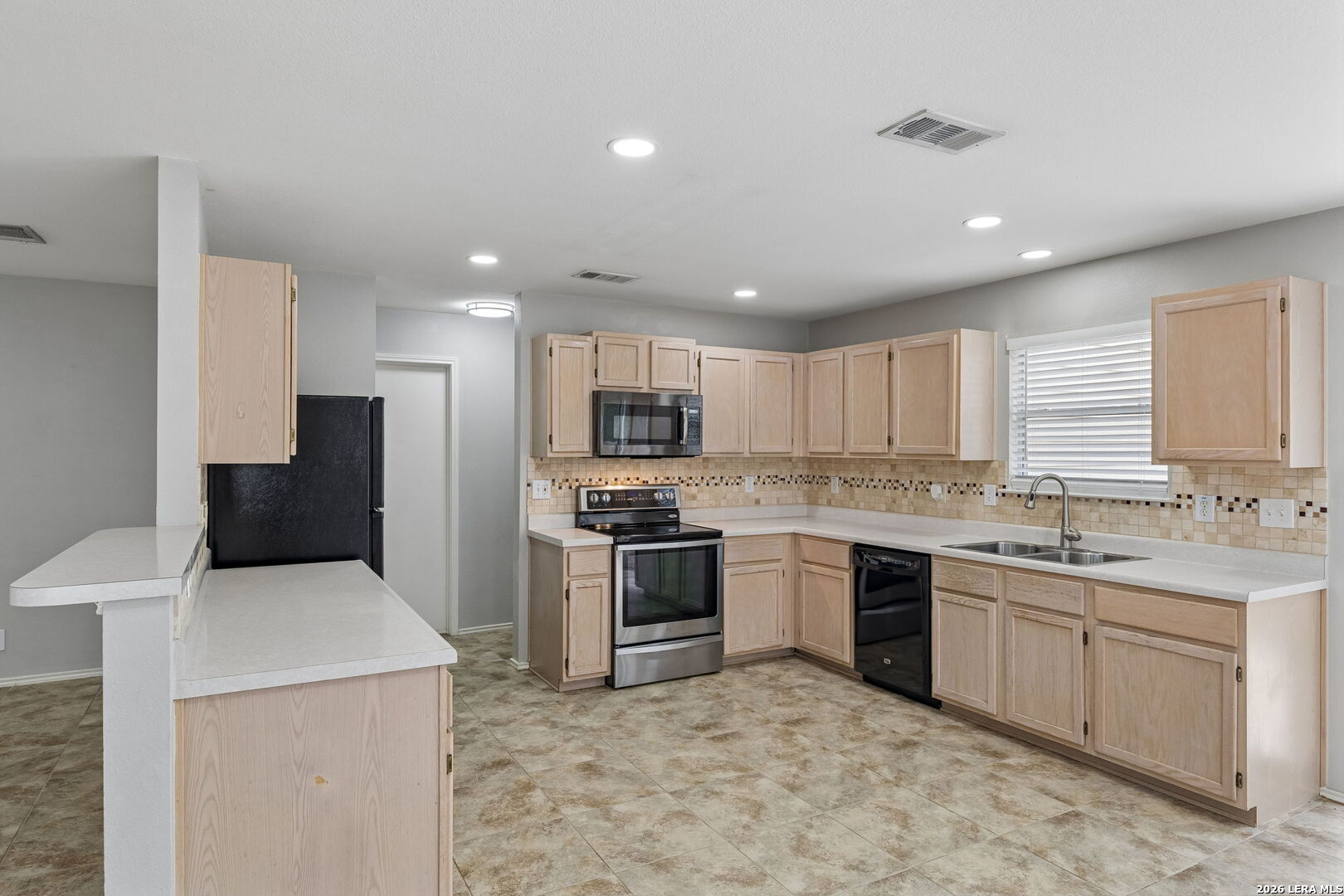 8927 Interlachen Selma, TX 78154 - Photo 29 of 48