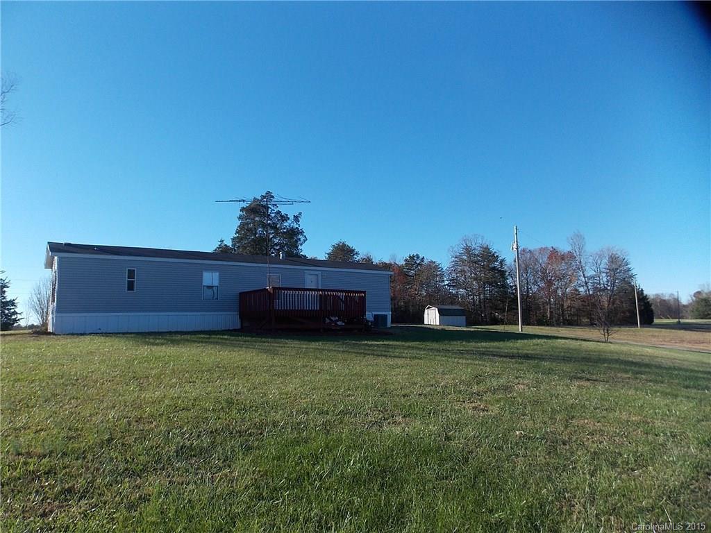686 Abbeydale Road Harmony, NC 28634 - Photo 6 of 14 Gallery Image 6