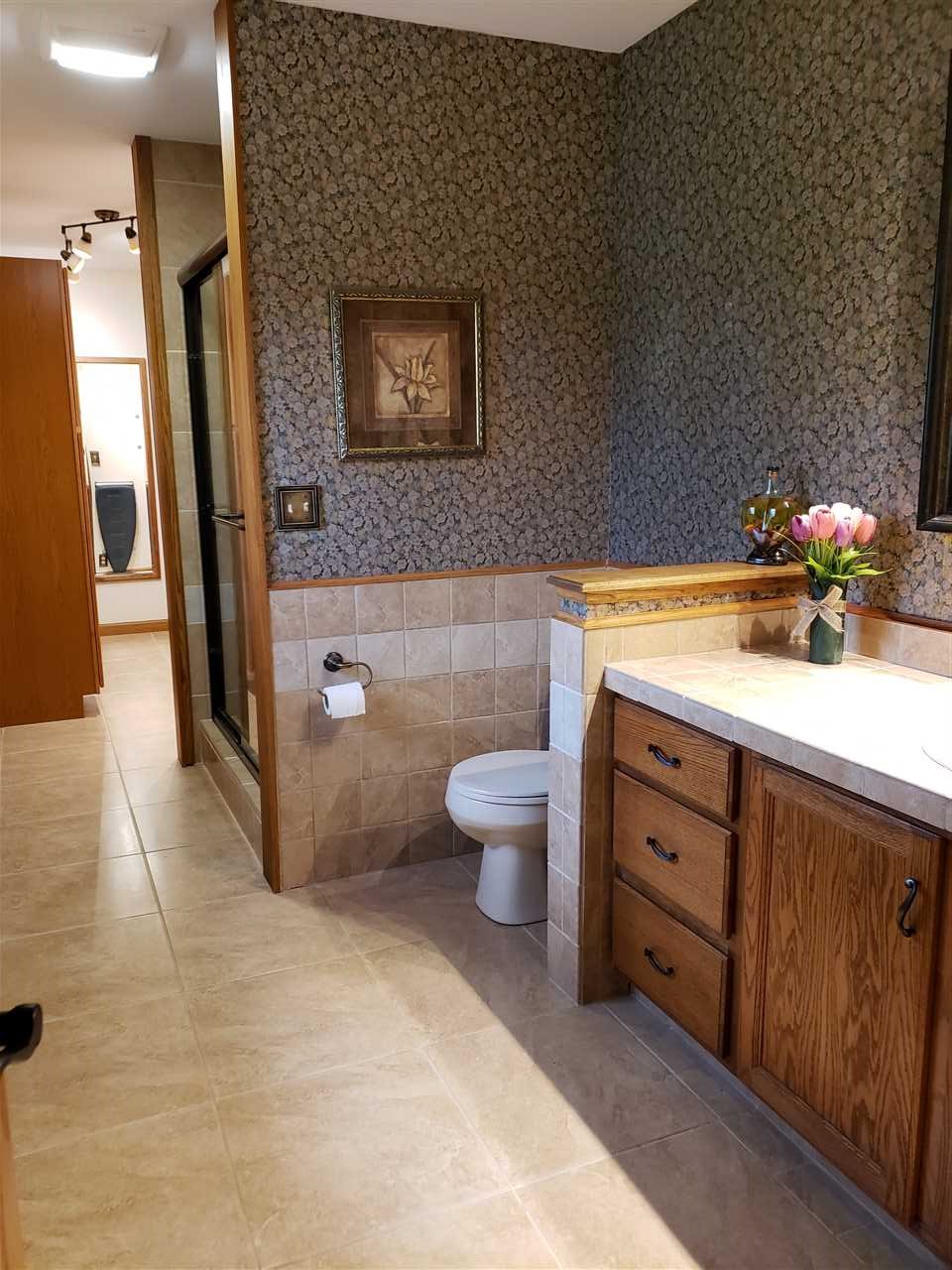 11300 Sarle Road Freeland, MI 48623 - Photo 19 of 46 1860983-18.JPG