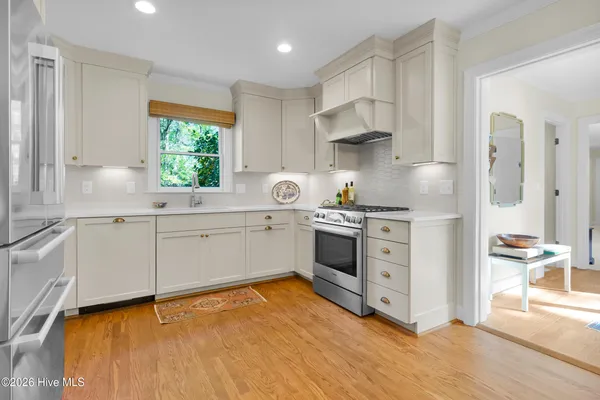 $625,000 | 3536 Canterbury Road, Trent Woods, NC 28562