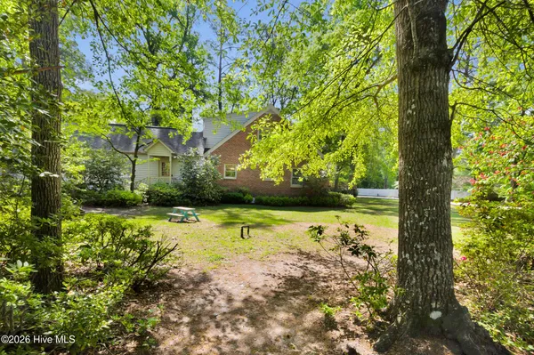 $625,000 | 3536 Canterbury Road, Trent Woods, NC 28562