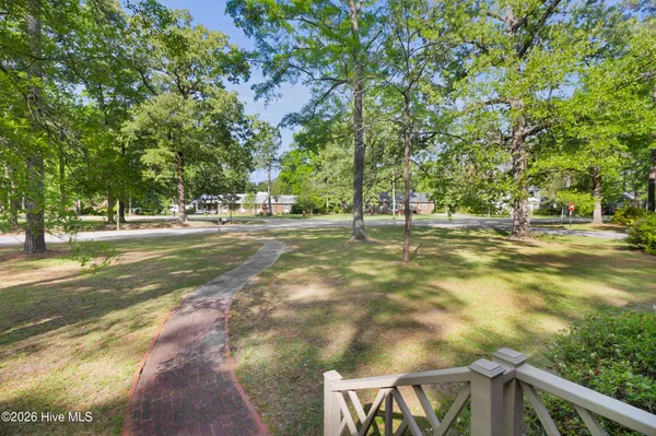 $625,000 | 3536 Canterbury Road, Trent Woods, NC 28562