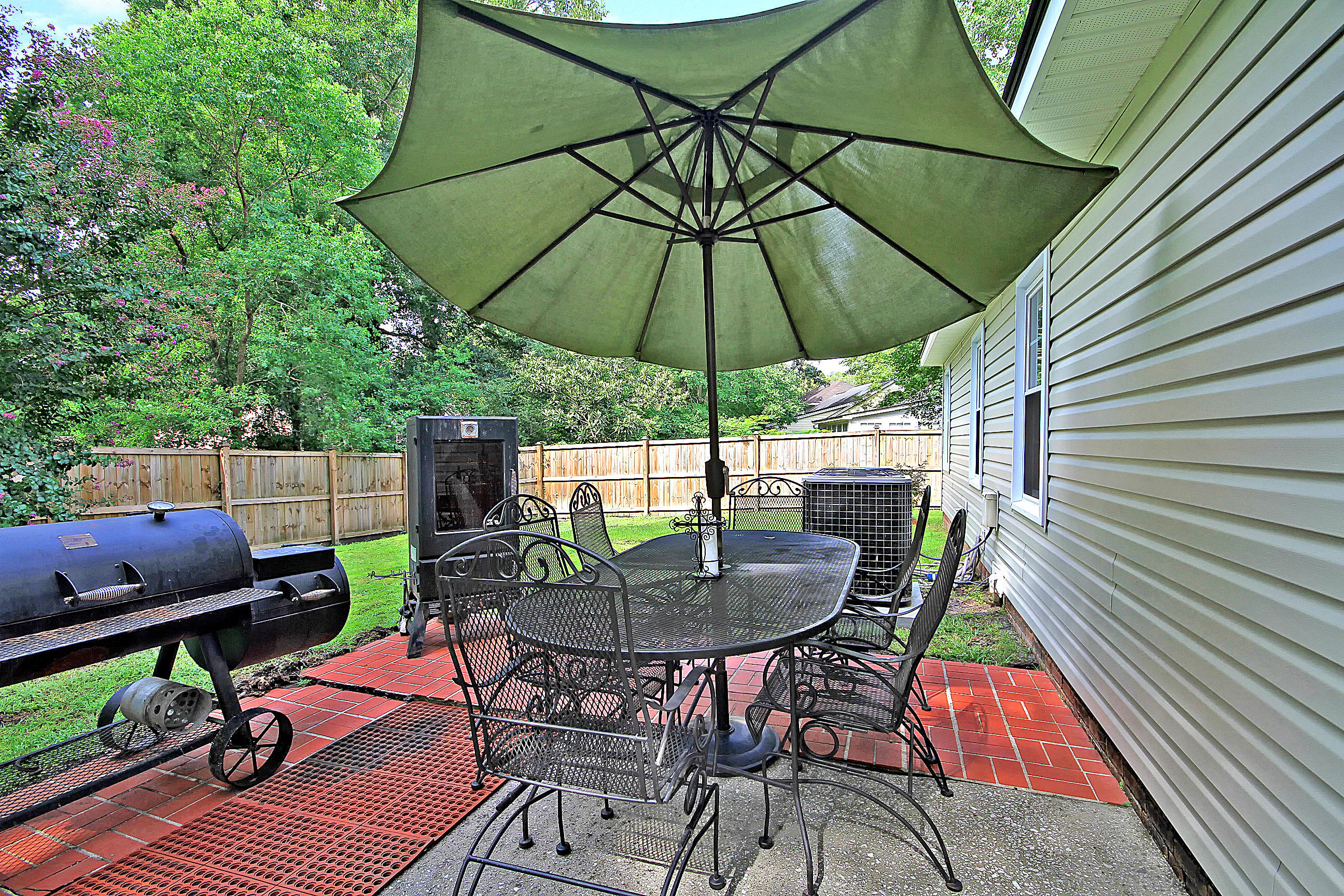 413 Hamlet Road Summerville, SC 29485 - Photo 28 of 43 IMG_0261 copy