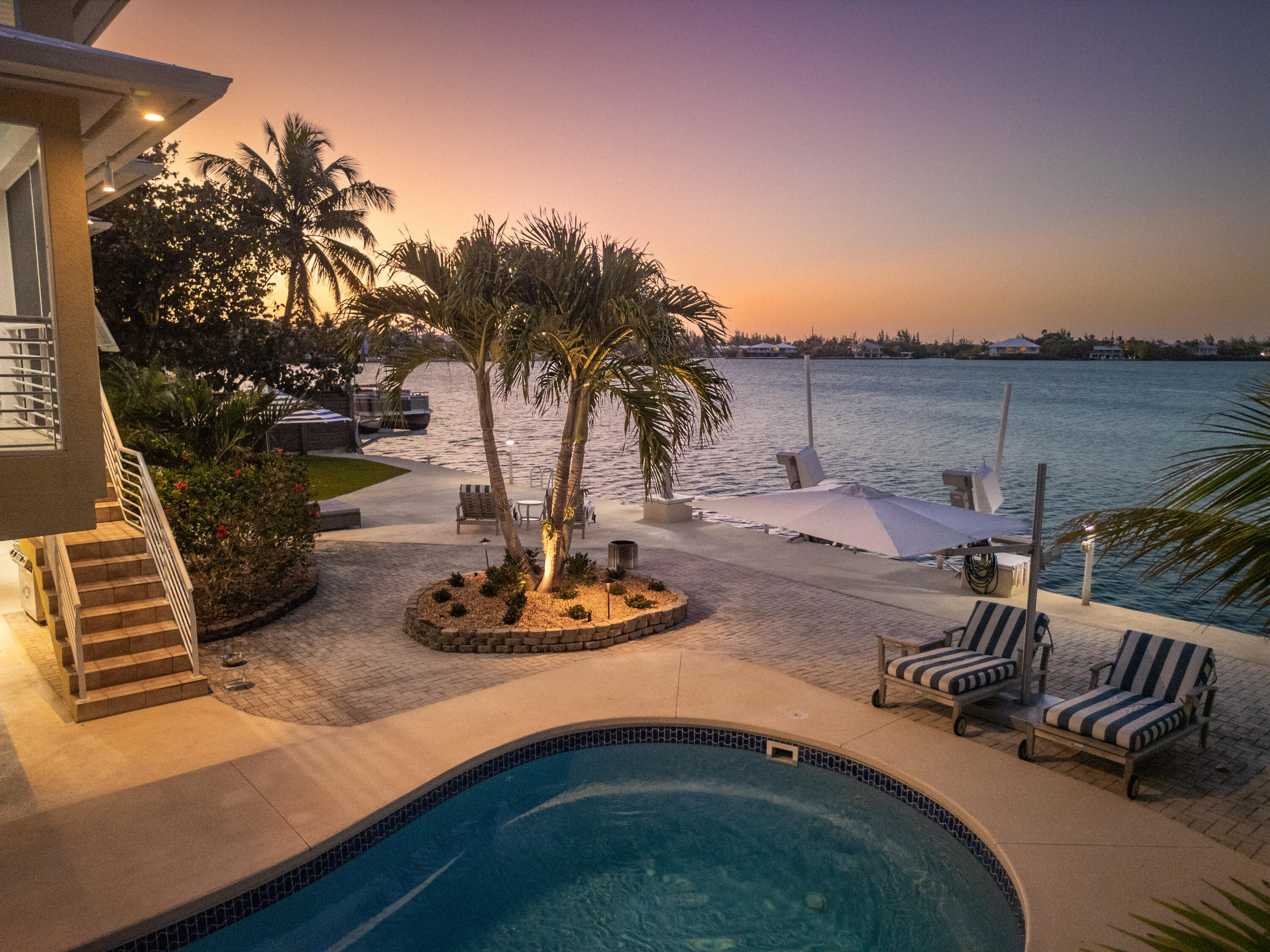 16805 Tamarind Road Sugarloaf, FL 33042 - Photo 3 of 75 Pool