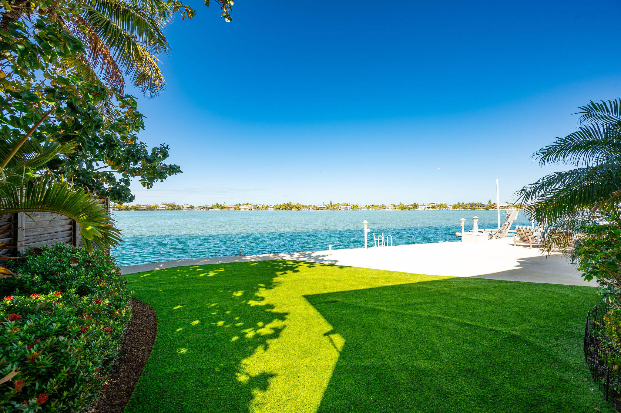 16805 Tamarind Road Sugarloaf, FL 33042 - Photo 53 of 75 Artificial Turf